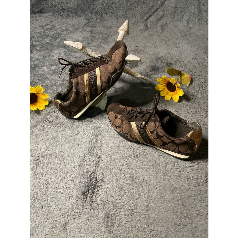 Early 2000’s woman’s Coach Shoes